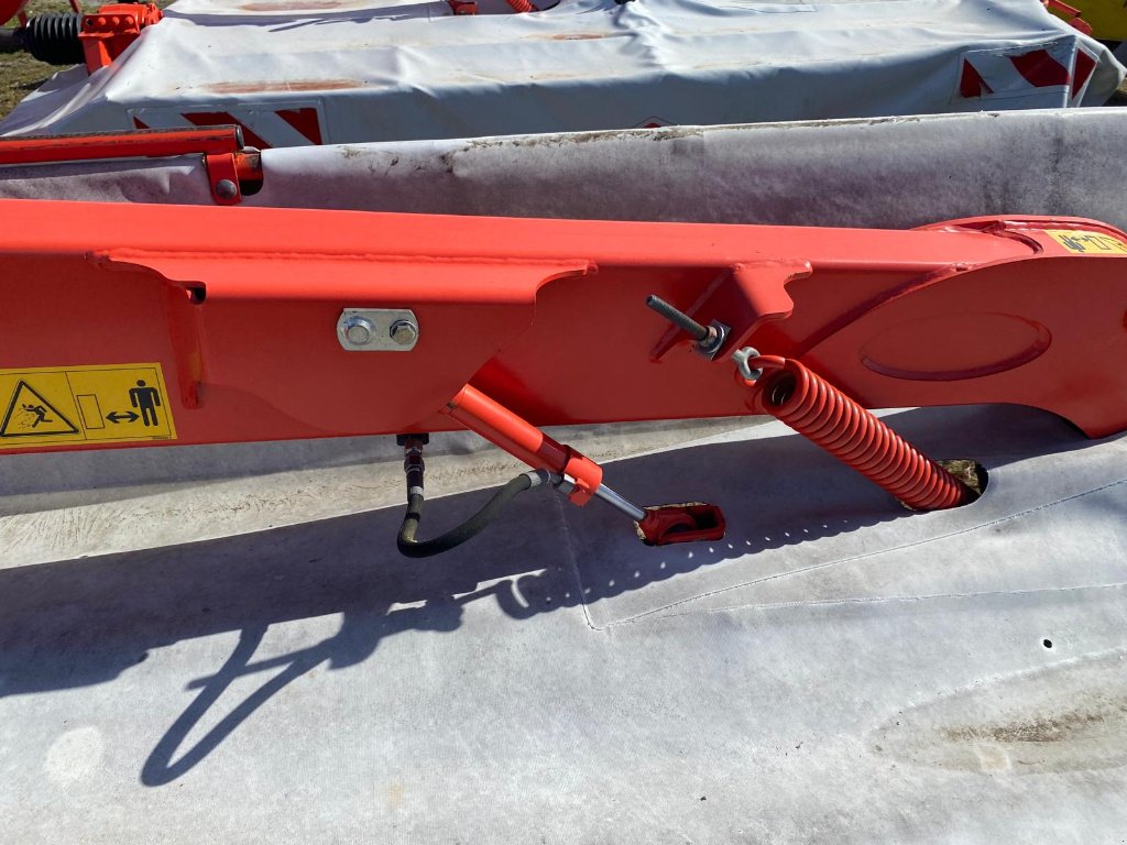 Mähwerk типа Kuhn GMD 4011 FF, Gebrauchtmaschine в GUERET (Фотография 8)