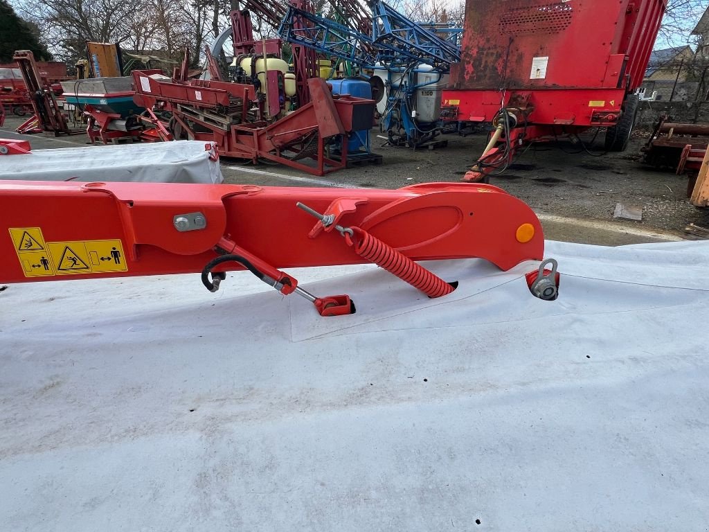 Mähwerk typu Kuhn GMD 4011 FF, Gebrauchtmaschine v Dol-de-Bretagne (Obrázek 7)