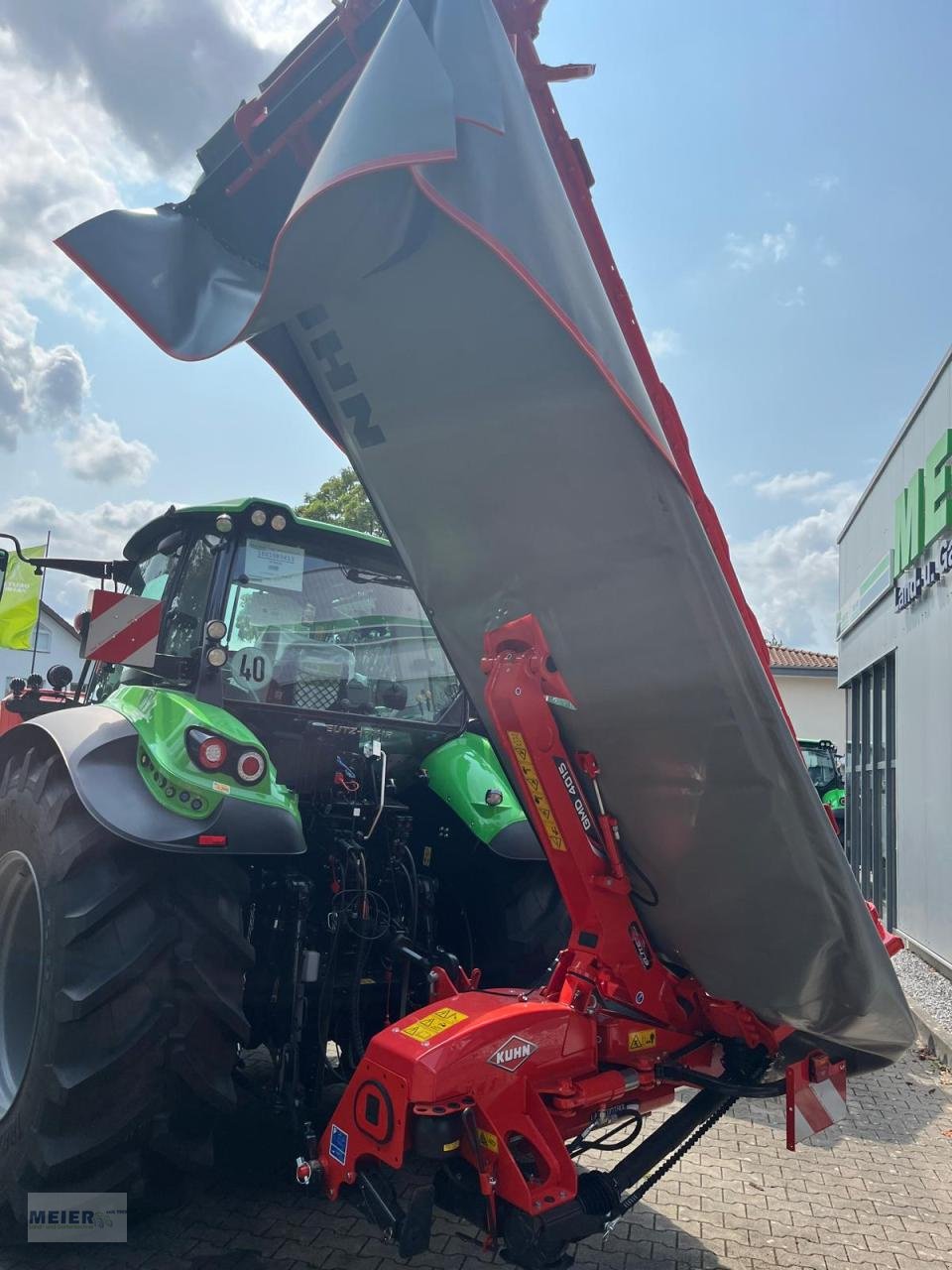 Mähwerk of the type Kuhn GMD 4015, Neumaschine in Delbrück (Picture 1)