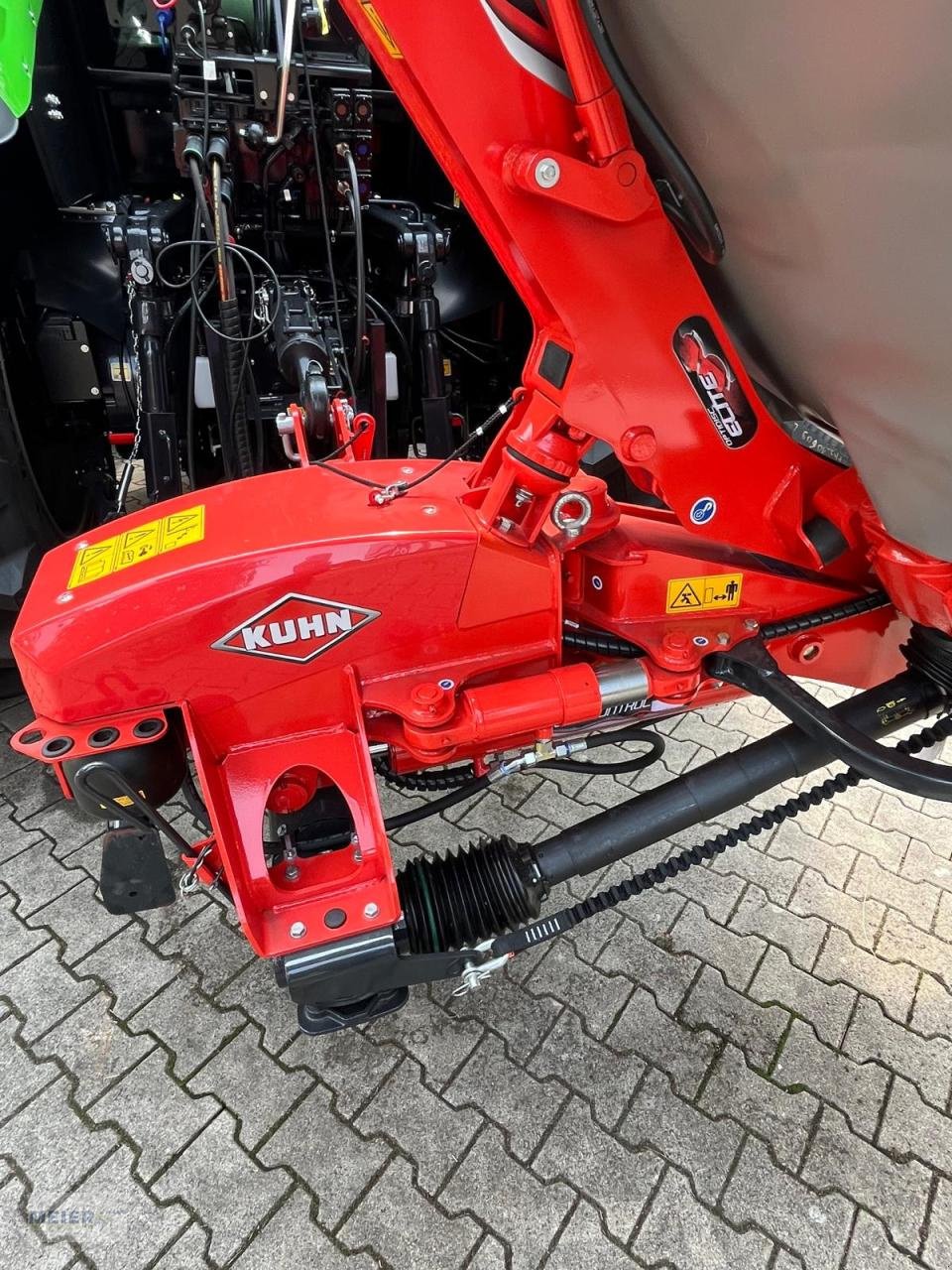 Mähwerk of the type Kuhn GMD 4015, Neumaschine in Delbrück (Picture 3)