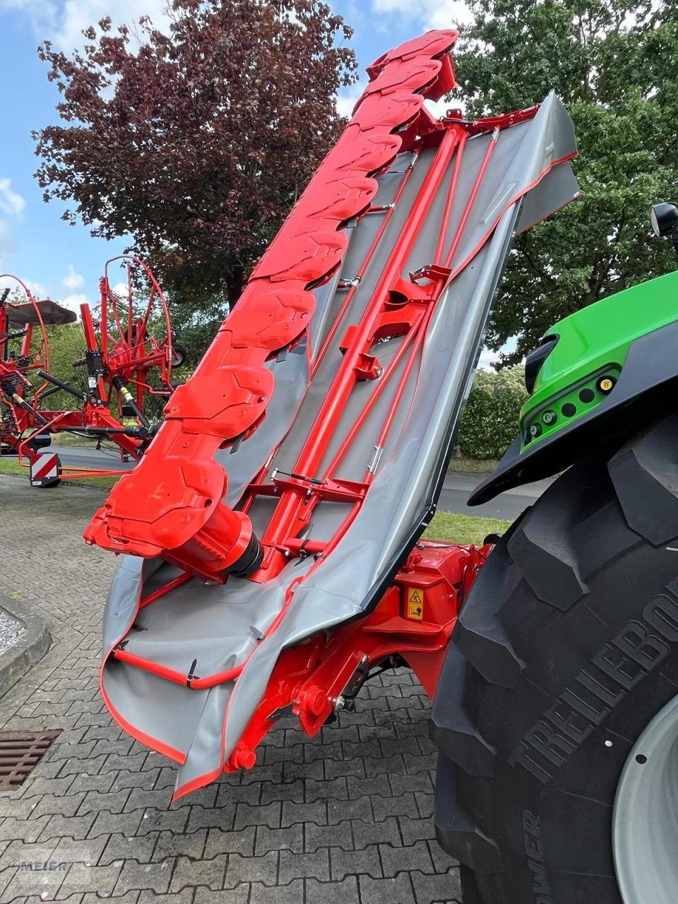 Mähwerk of the type Kuhn GMD 4015, Neumaschine in Delbrück (Picture 6)