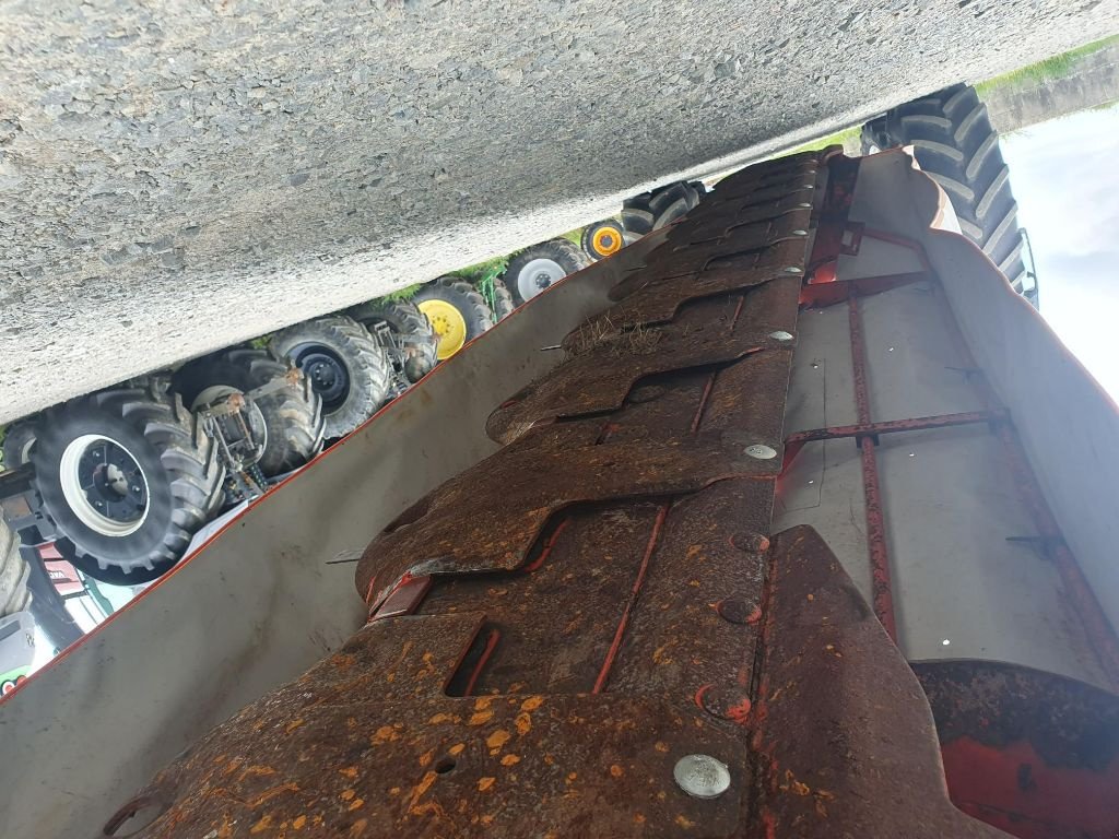 Mähwerk от тип Kuhn GMD 4410 FF, Gebrauchtmaschine в DOMFRONT (Снимка 3)