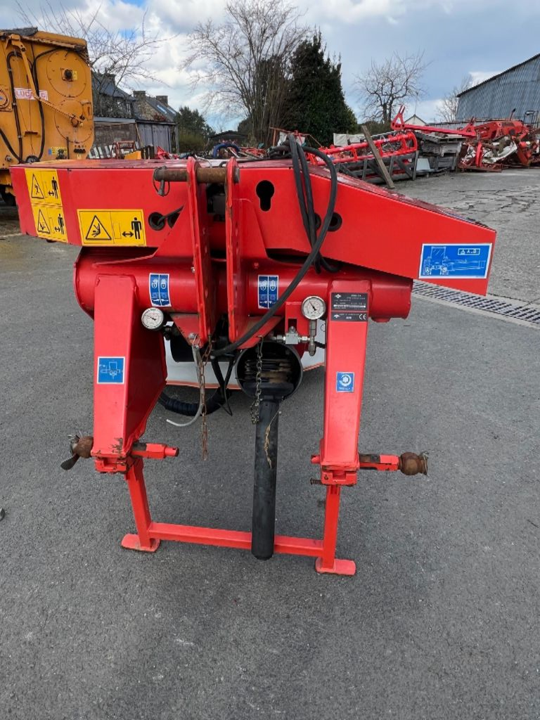 Mähwerk of the type Kuhn GMD 4410 FF, Gebrauchtmaschine in Dol-de-Bretagne (Picture 8)