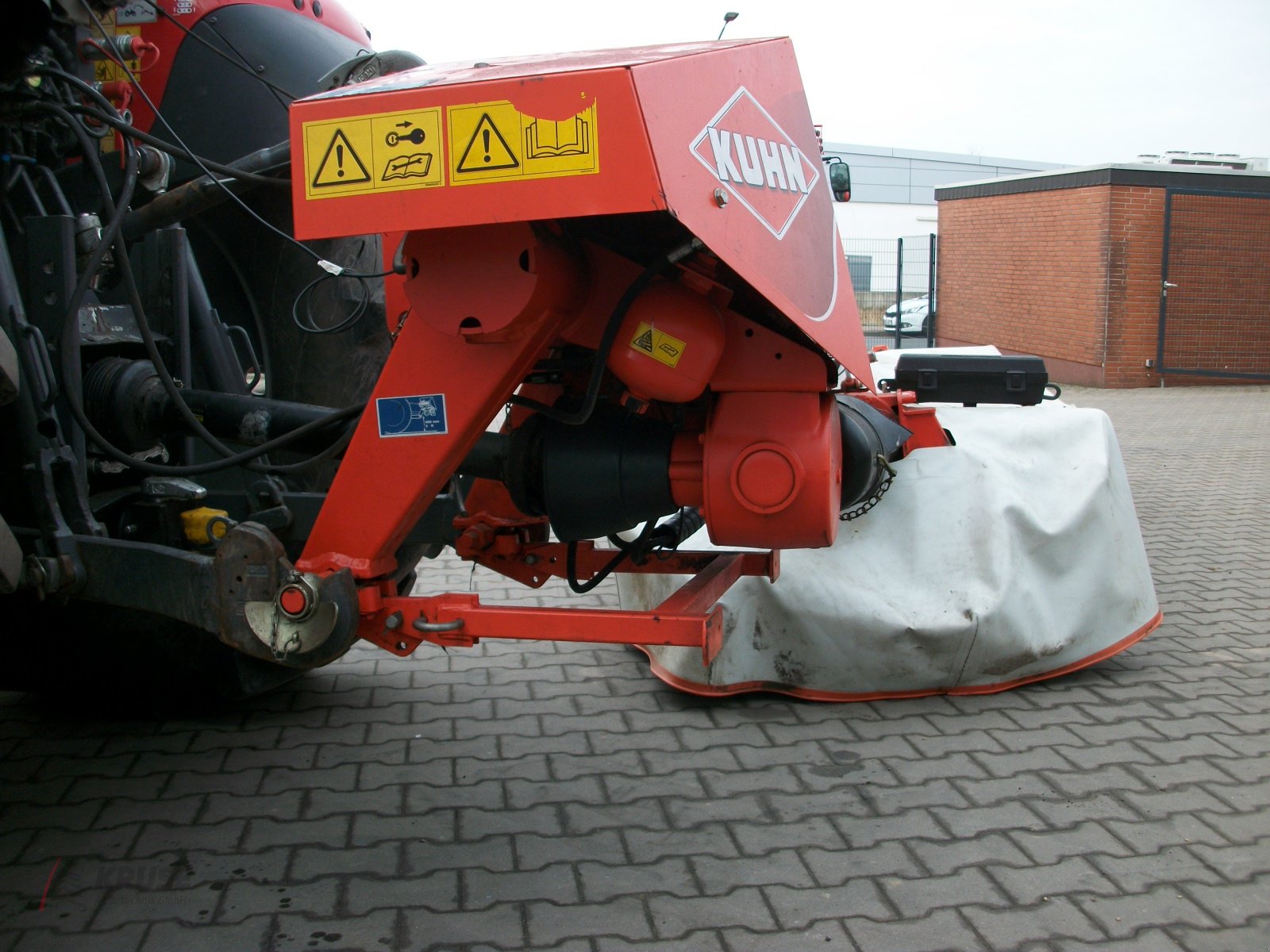 Mähwerk tip Kuhn GMD 4410-FF, Gebrauchtmaschine in Fürstenau (Poză 4)
