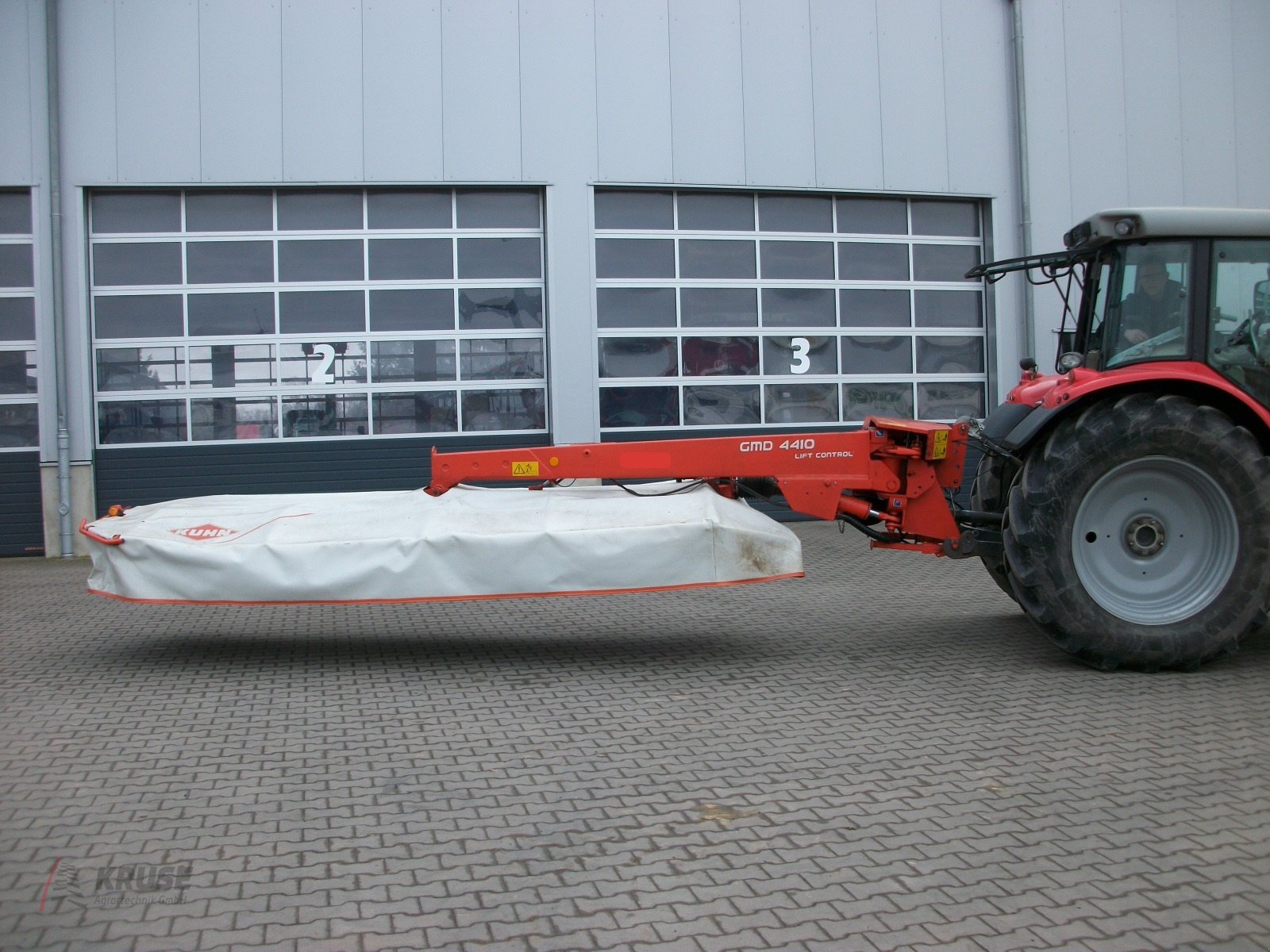 Mähwerk tip Kuhn GMD 4410-FF, Gebrauchtmaschine in Fürstenau (Poză 7)
