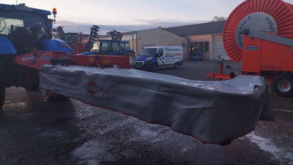 Mähwerk typu Kuhn GMD 4410FF, Gebrauchtmaschine v ENNEZAT (Obrázek 3)