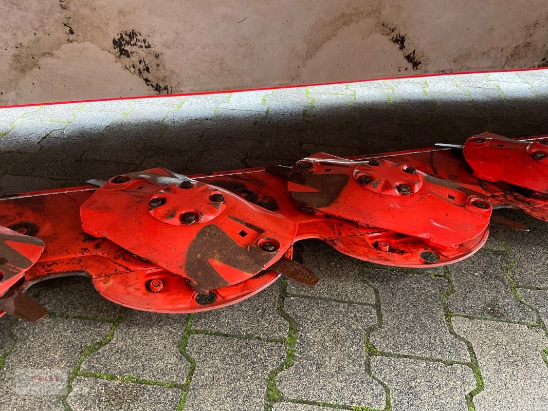 Mähwerk типа Kuhn GMD 4411-FF + GMD 310F-FF, Neumaschine в Lippetal / Herzfeld (Фотография 11)