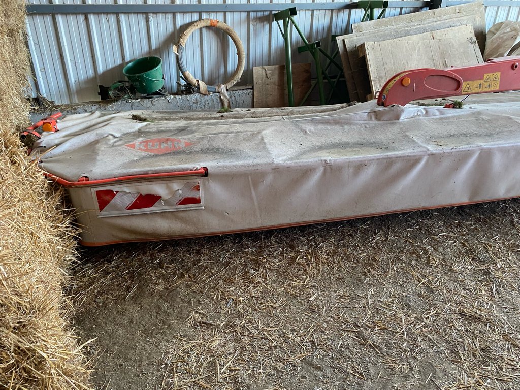 Mähwerk typu Kuhn GMD 4411-FF, Gebrauchtmaschine v YTRAC (Obrázek 4)