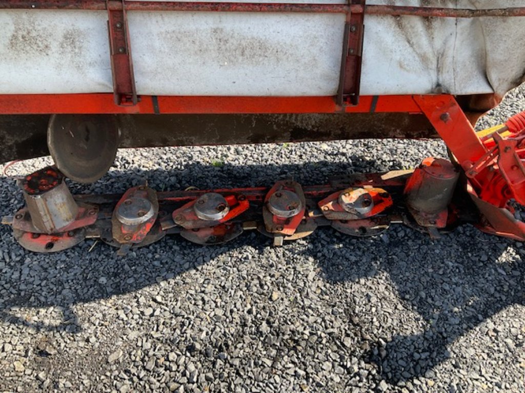 Mähwerk Türe ait Kuhn Gmd 600 GII, Gebrauchtmaschine içinde VERNOUX EN VIVARAIS (resim 5)