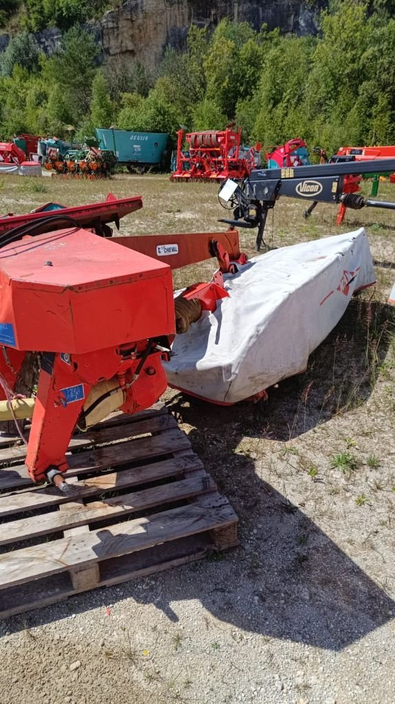 Mähwerk of the type Kuhn GMd 602, Gebrauchtmaschine in Lérouville (Picture 1)