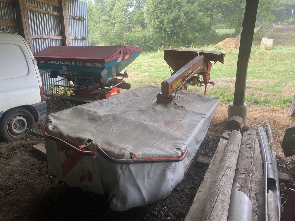 Mähwerk типа Kuhn GMD 702, Gebrauchtmaschine в BELLAC (Фотография 2)