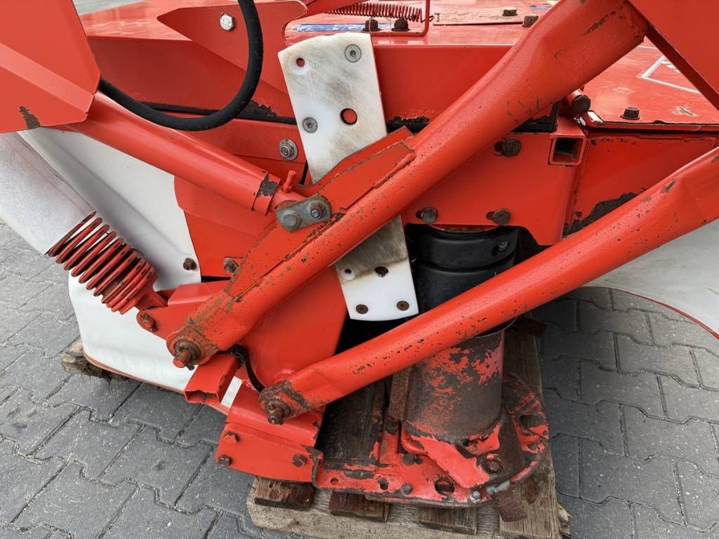 Mähwerk Türe ait Kuhn GMD 802 F-FF, Gebrauchtmaschine içinde Luttenberg (resim 10)