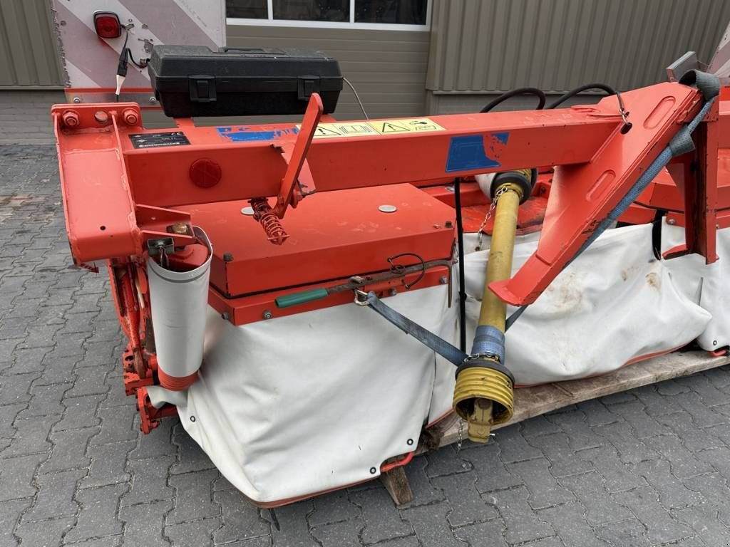 Mähwerk Türe ait Kuhn GMD 802 F-FF, Gebrauchtmaschine içinde Luttenberg (resim 4)