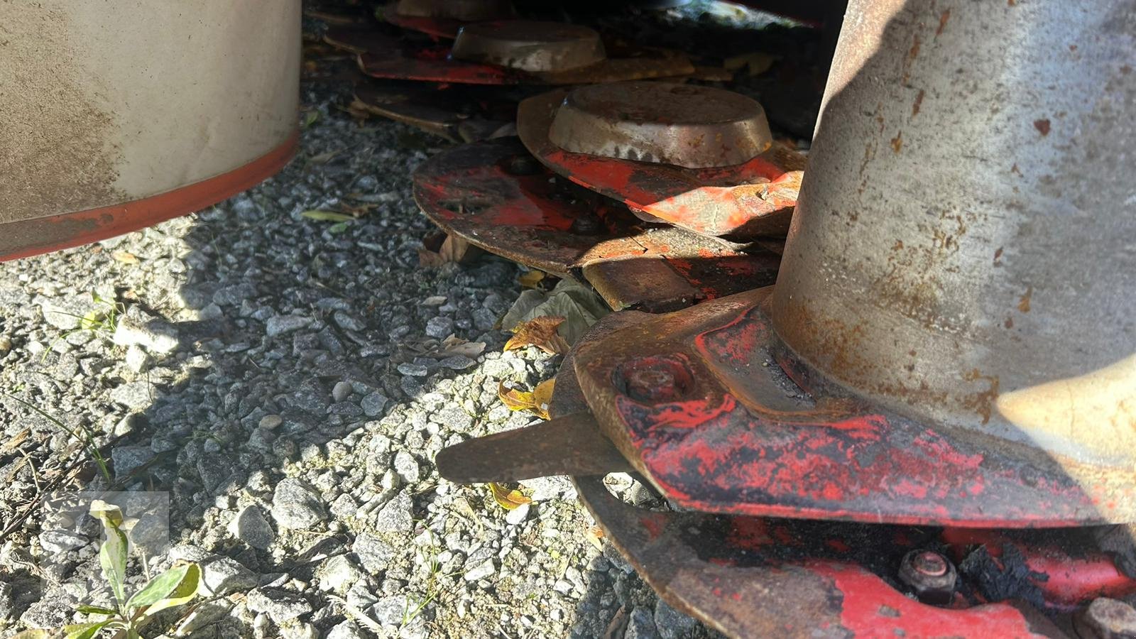 Mähwerk van het type Kuhn GMD 802 F-FF, Gebrauchtmaschine in Regensburg (Foto 9)