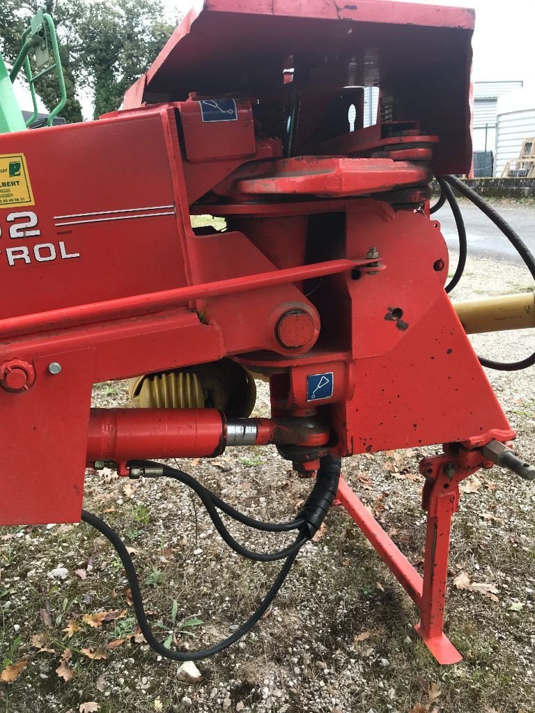 Mähwerk типа Kuhn Gmd 802 lift contrôle, Gebrauchtmaschine в MORLHON LE HAUT (Фотография 10)