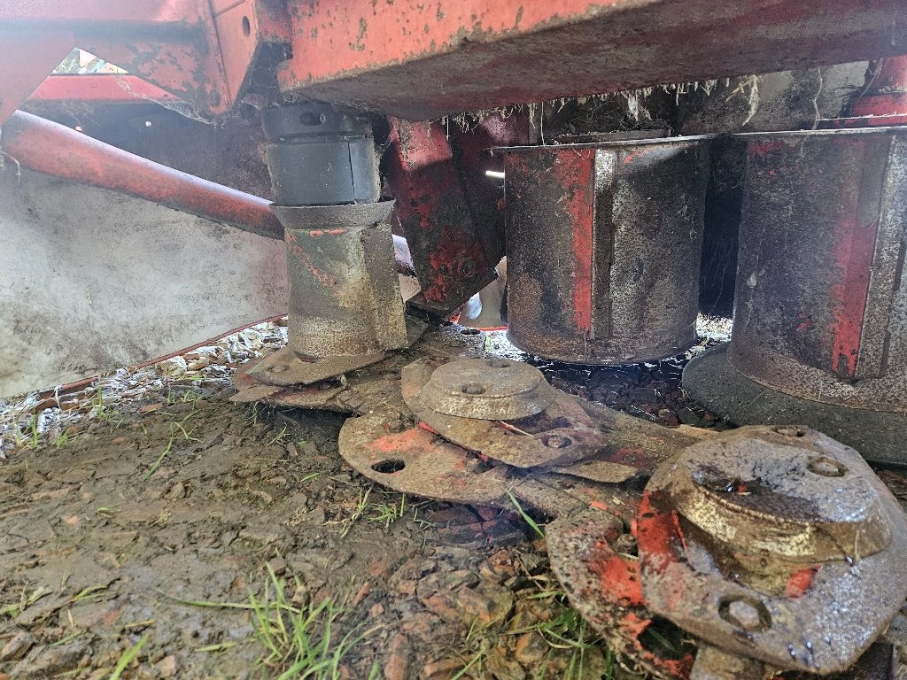 Mähwerk typu Kuhn GMD 802F-FF, Gebrauchtmaschine w MANDRES-SUR-VAIR (Zdjęcie 8)