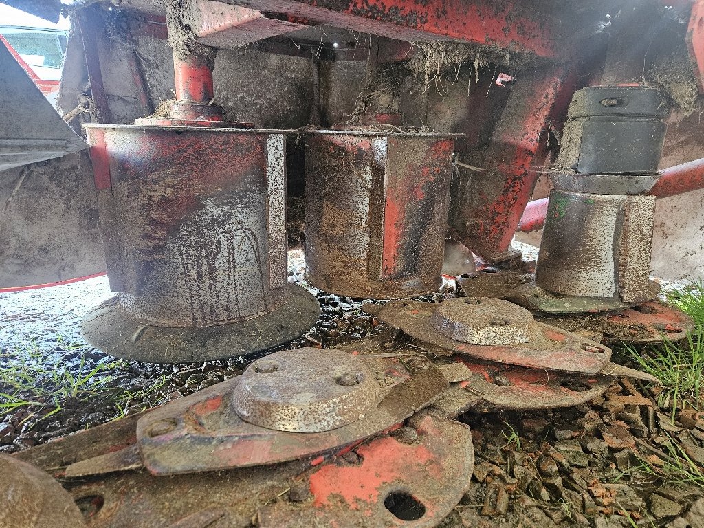 Mähwerk typu Kuhn GMD 802F-FF, Gebrauchtmaschine w MANDRES-SUR-VAIR (Zdjęcie 7)