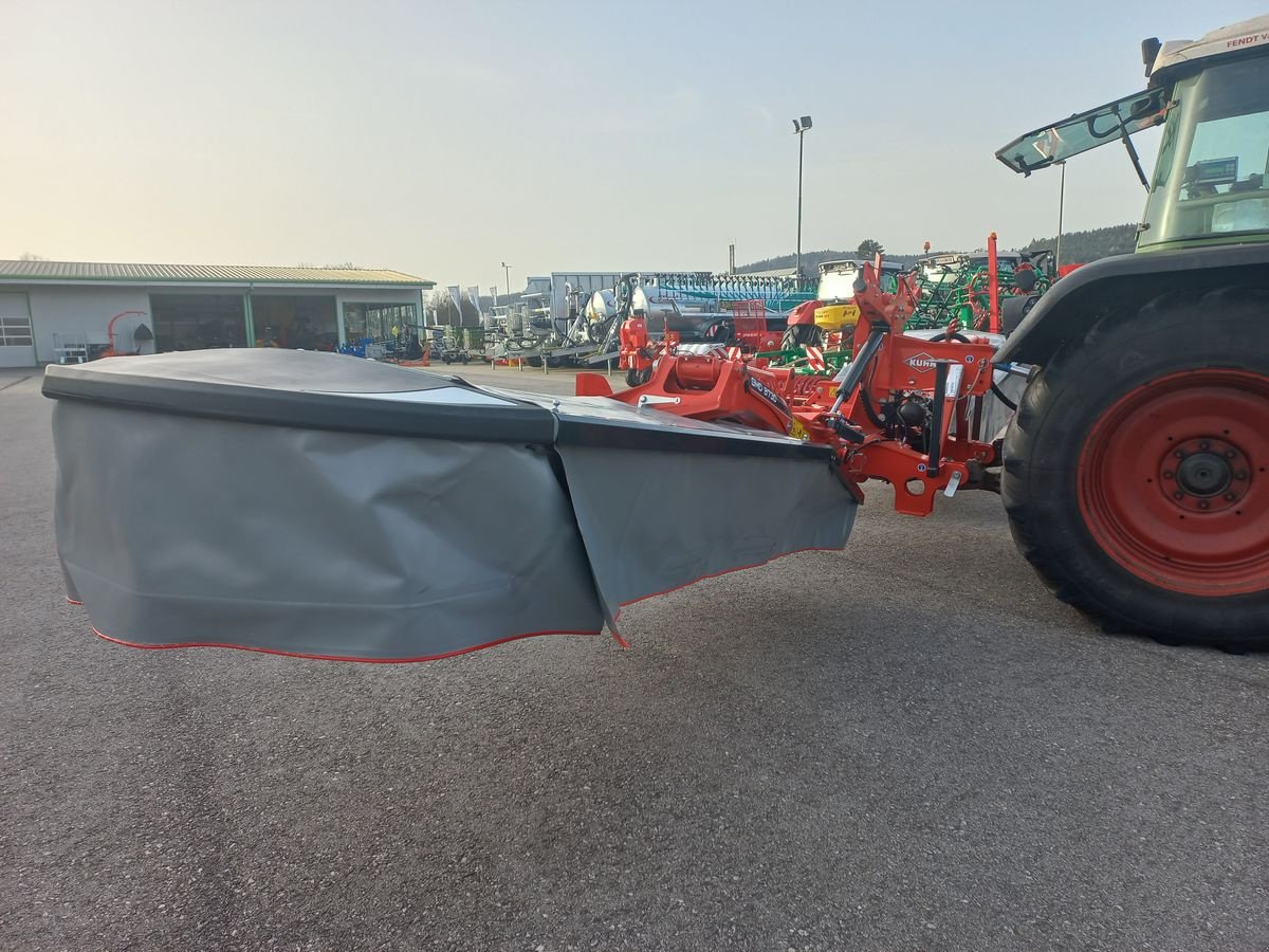 Mähwerk Türe ait Kuhn GMD 8730, Vorführmaschine içinde Saxen (resim 13)