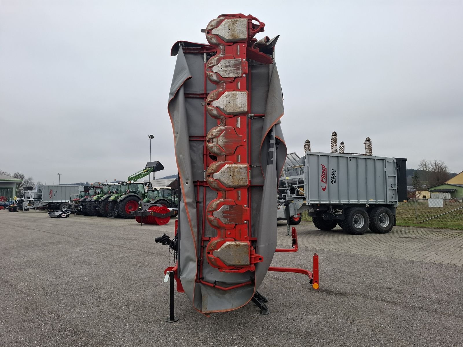 Mähwerk του τύπου Kuhn GMD 8730, Gebrauchtmaschine σε Saxen (Φωτογραφία 4)