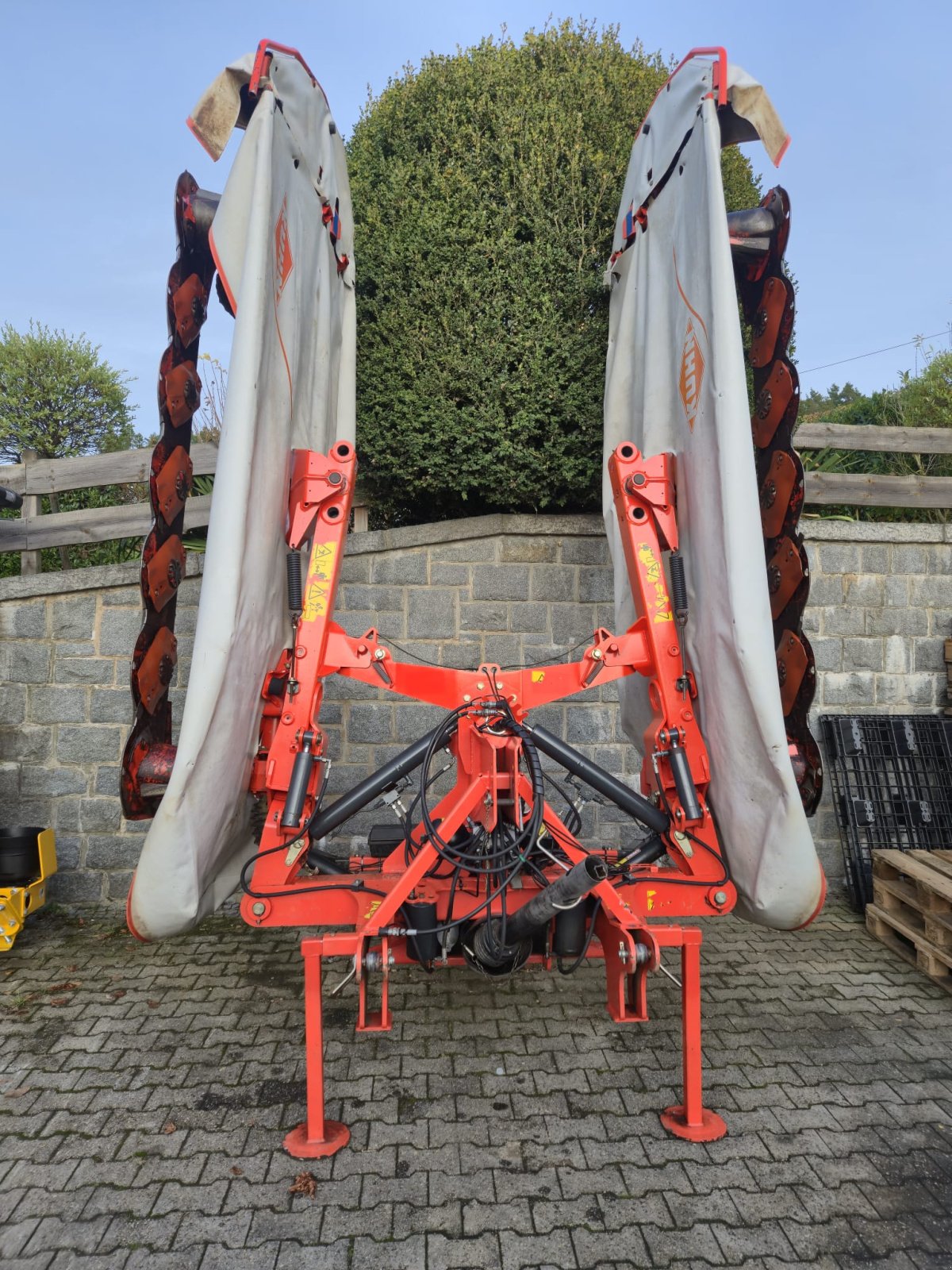 Mähwerk типа Kuhn GMD 8730, Gebrauchtmaschine в Viechtach (Фотография 1)