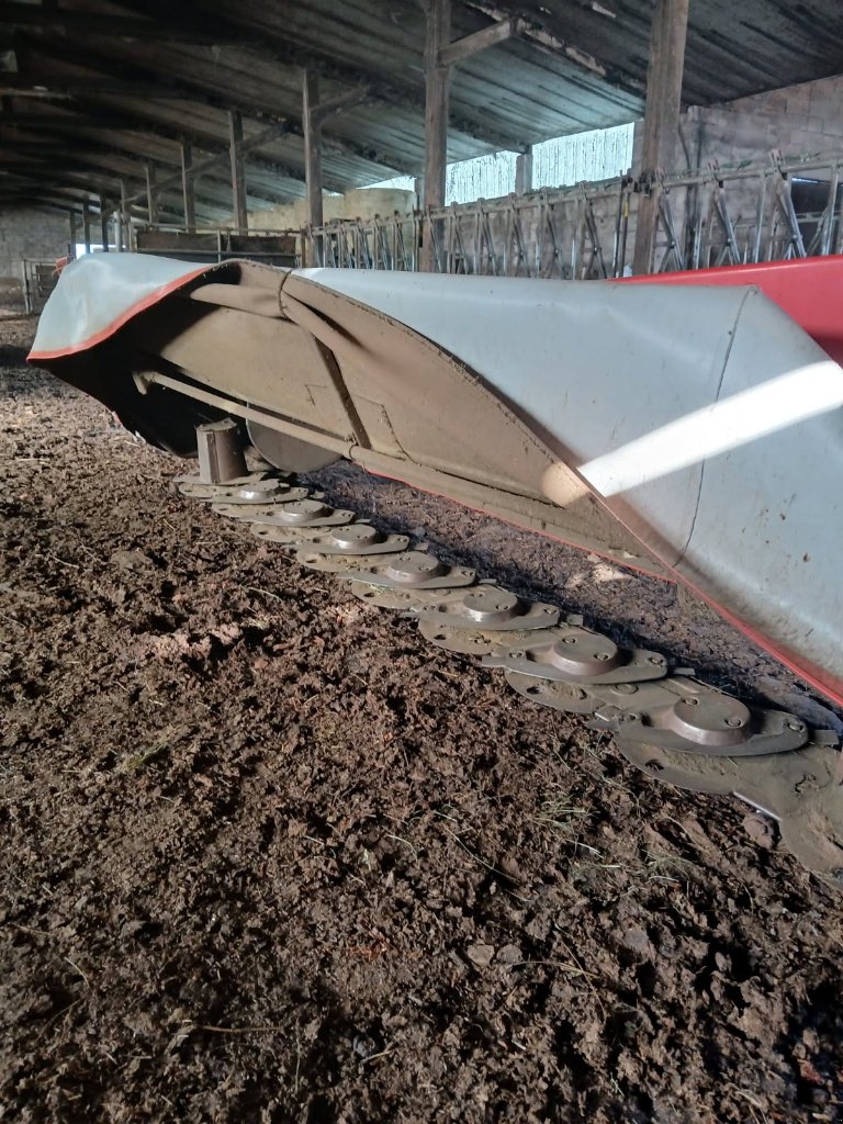 Mähwerk от тип Kuhn GMD 902, Gebrauchtmaschine в Calmont (Снимка 5)