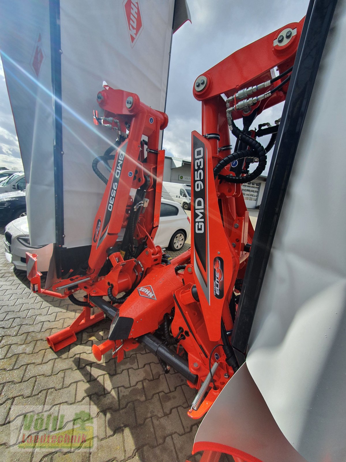 Mähwerk des Typs Kuhn GMD 9530 FF, Neumaschine in Hutthurm bei Passau (Bild 5)