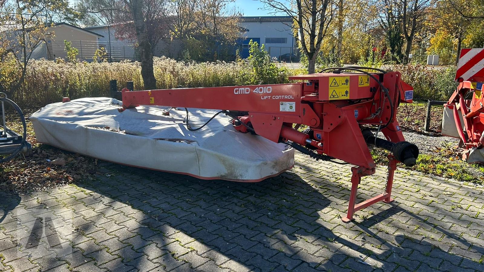 Mähwerk of the type Kuhn GMD4010-FF, Gebrauchtmaschine in Regensburg (Picture 1)