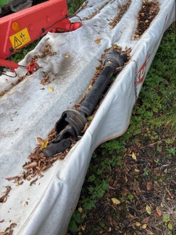 Mähwerk of the type Kuhn GMD4010FF, Gebrauchtmaschine in les hayons (Picture 5)