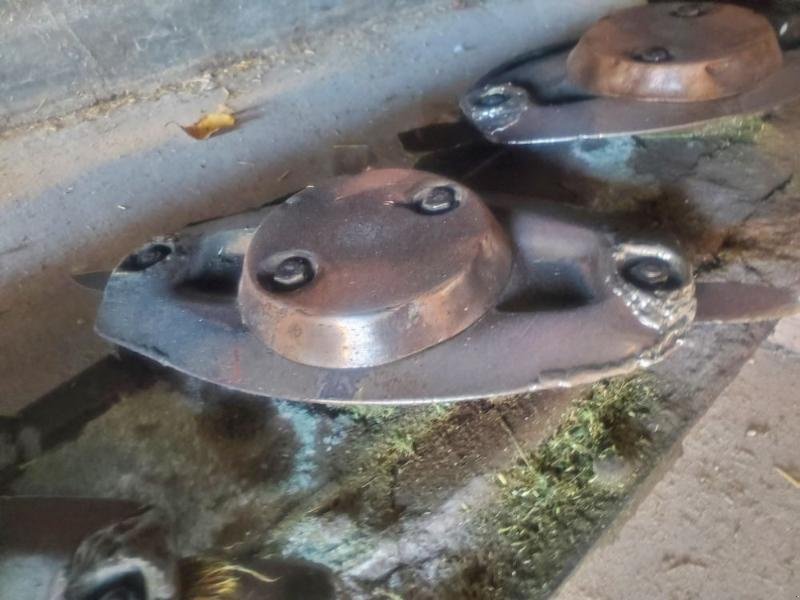 Mähwerk des Typs Kuhn GMD702, Gebrauchtmaschine in BRAY en Val (Bild 4)