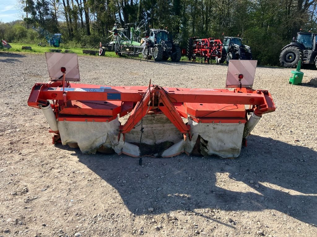 Mähwerk del tipo Kuhn GMD802F, Gebrauchtmaschine In VIRECOURT (Immagine 8)
