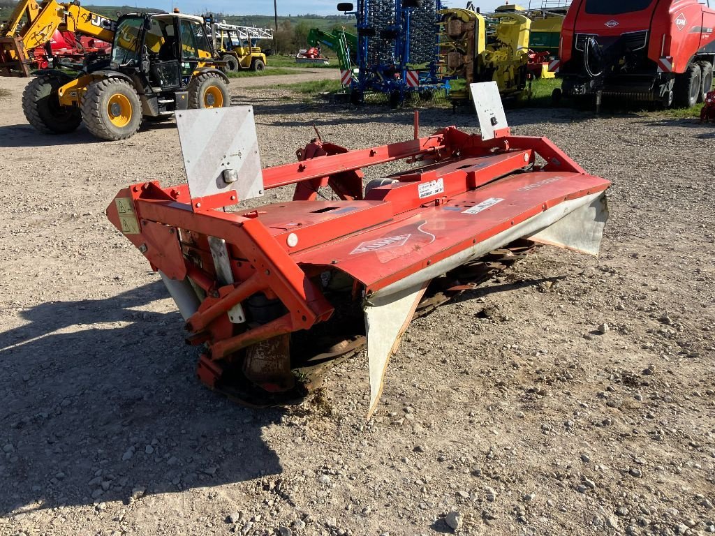 Mähwerk del tipo Kuhn GMD802F, Gebrauchtmaschine In VIRECOURT (Immagine 3)