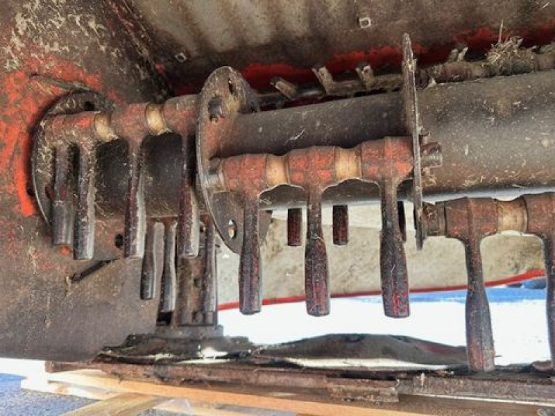 Mähwerk of the type Kuhn Heckmähwerk mit Aufbereiter FC202, gebraucht, Gebrauchtmaschine in Tamsweg (Picture 13)