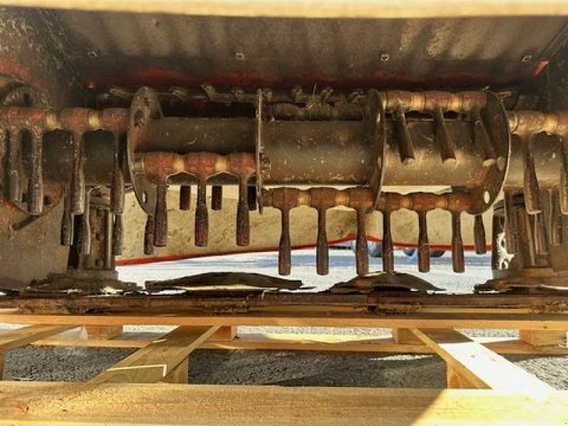 Mähwerk of the type Kuhn Heckmähwerk mit Aufbereiter FC202, gebraucht, Gebrauchtmaschine in Tamsweg (Picture 12)