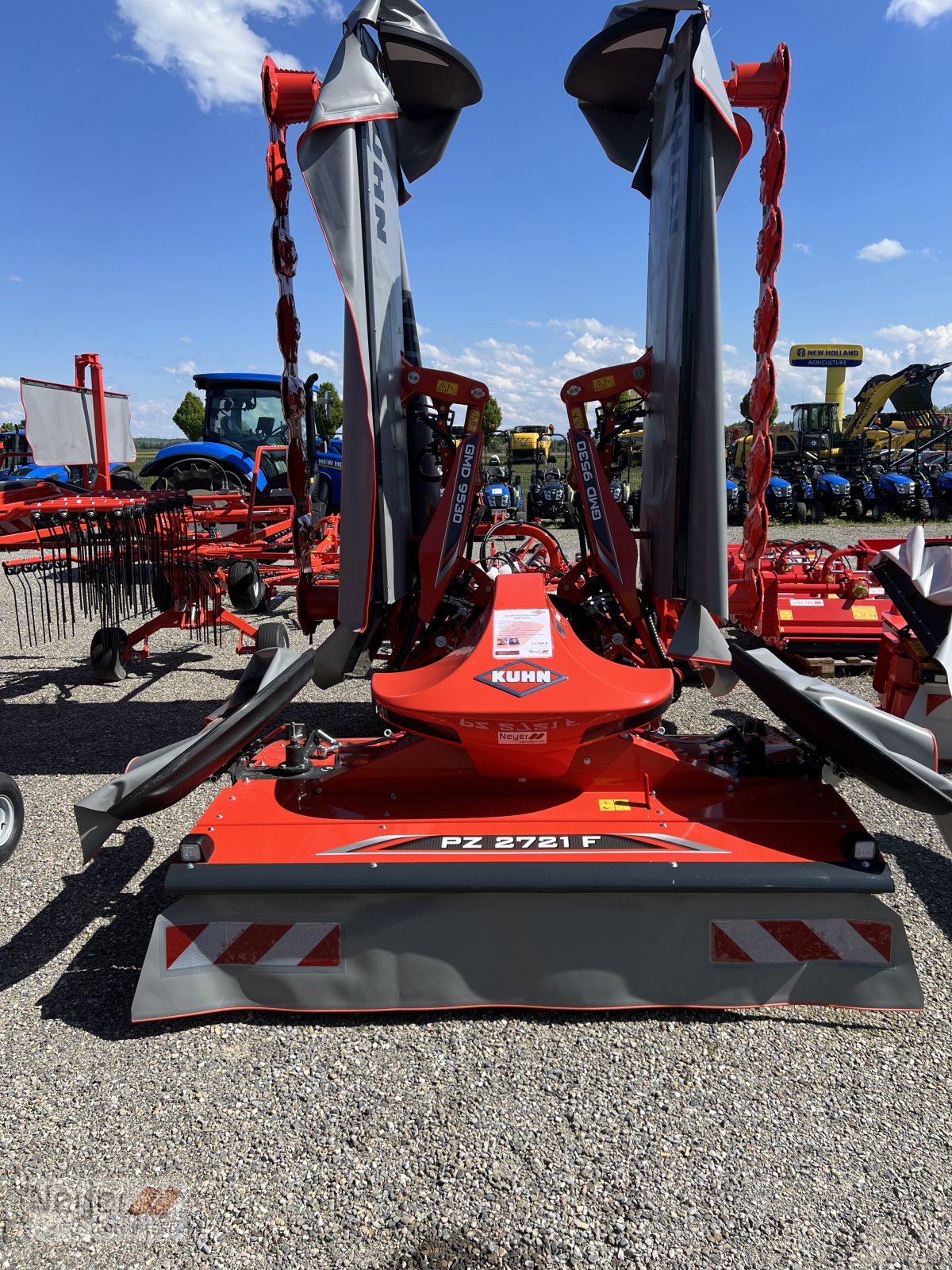 Mähwerk des Typs Kuhn PZ 2721 F, Neumaschine in Bad Waldsee Mennisweiler (Bild 2)