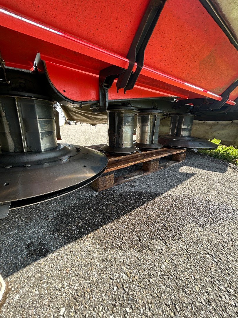 Mähwerk типа Kuhn PZ 300 F OSC, Gebrauchtmaschine в Domdidier (Фотография 9)