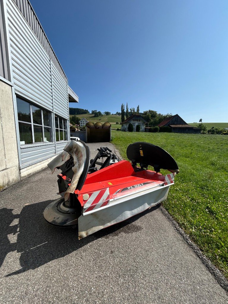 Mähwerk типа Kuhn PZ 300 F OSC, Gebrauchtmaschine в Domdidier (Фотография 3)