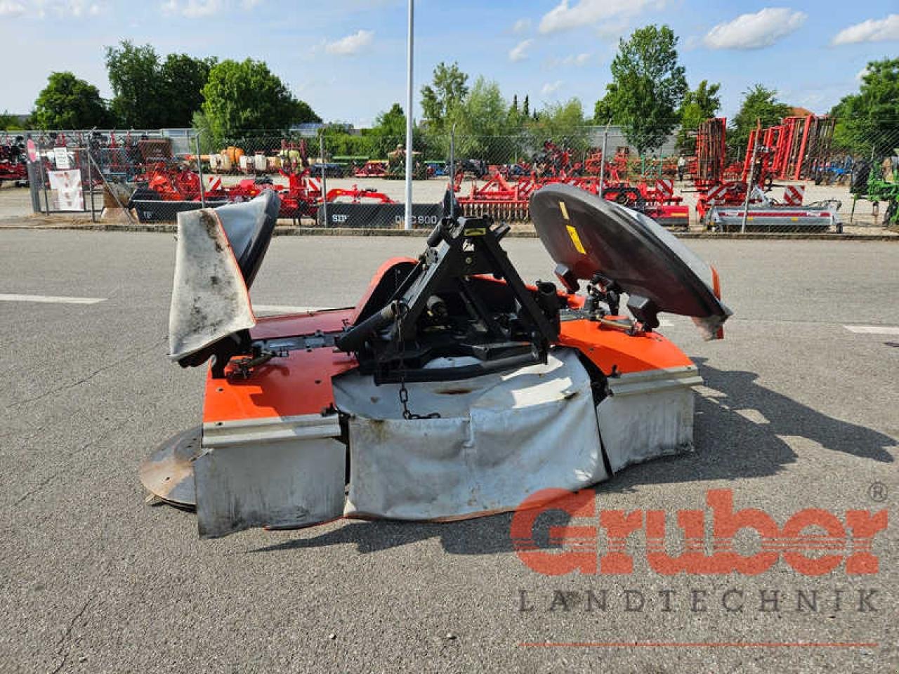 Mähwerk typu Kuhn PZ 300 F, Gebrauchtmaschine v Ampfing (Obrázek 4)