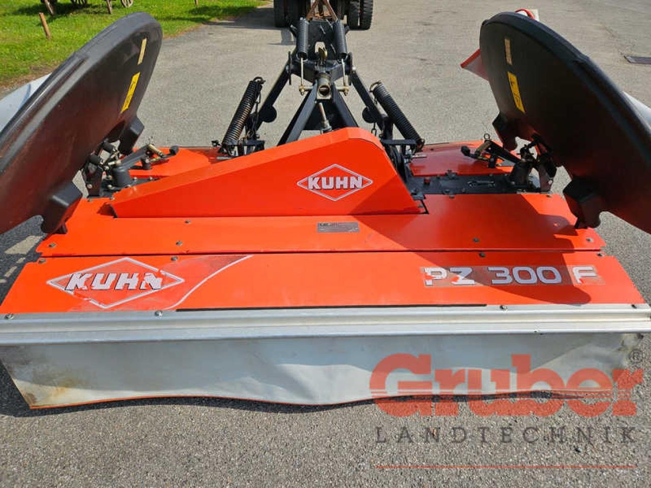 Mähwerk typu Kuhn PZ 300 F, Gebrauchtmaschine v Ampfing (Obrázek 8)