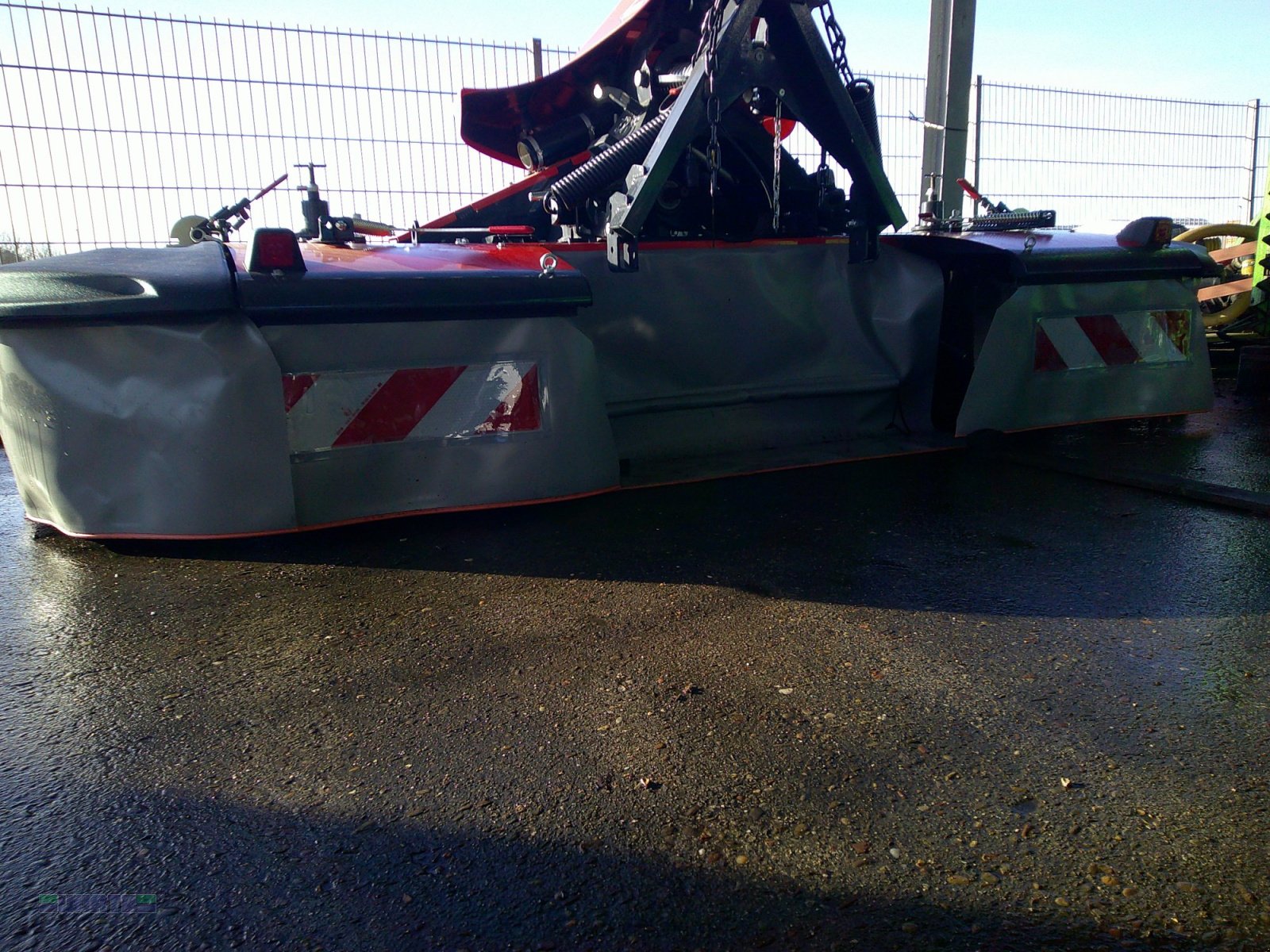 Mähwerk of the type Kuhn PZ 3021 F "Frontmähwerk", Neumaschine in Buchdorf (Picture 11)