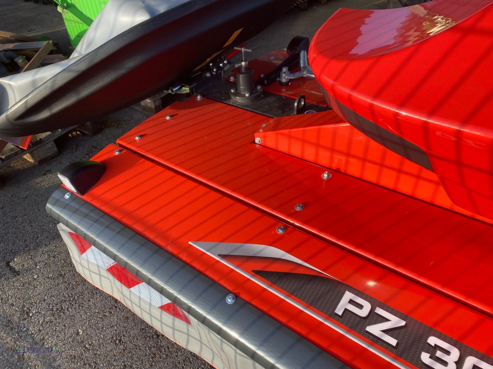 Mähwerk du type Kuhn PZ 3021 F "Frontmähwerk", Neumaschine en Buchdorf (Photo 2)