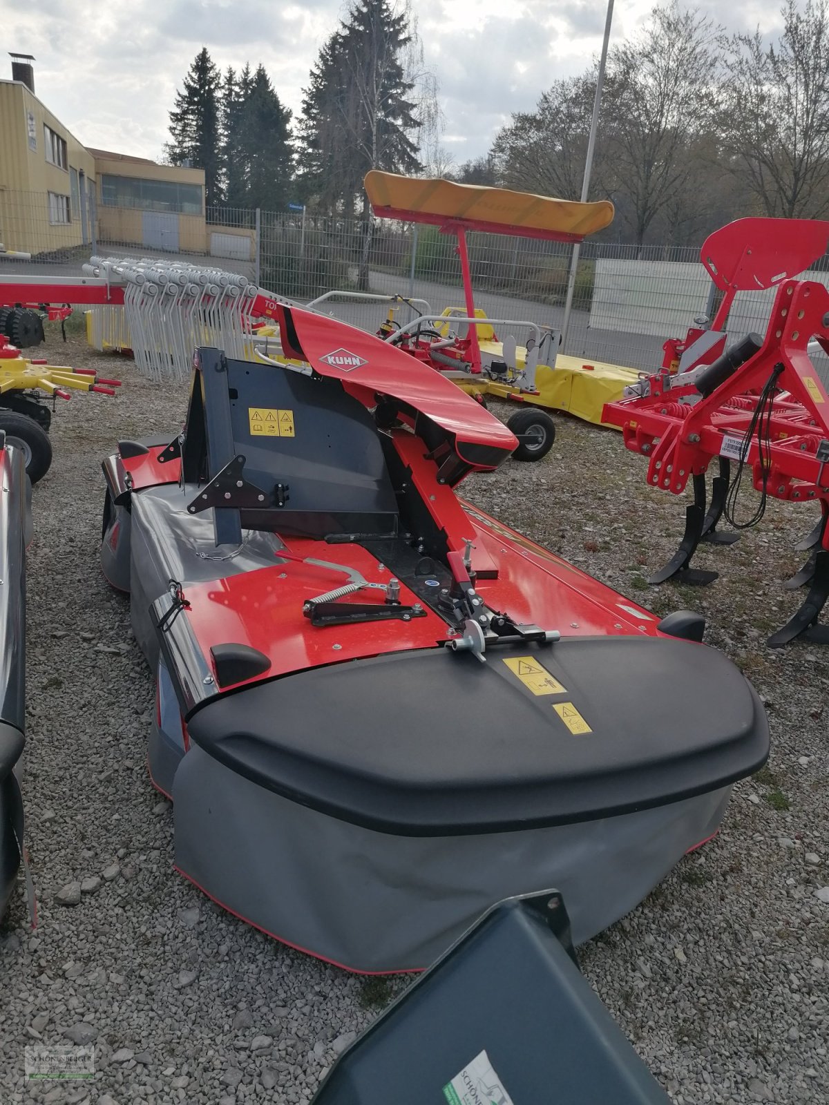 Mähwerk Türe ait Kuhn PZ 3021 F Starr oder Pendel, Neumaschine içinde Steisslingen (resim 2)