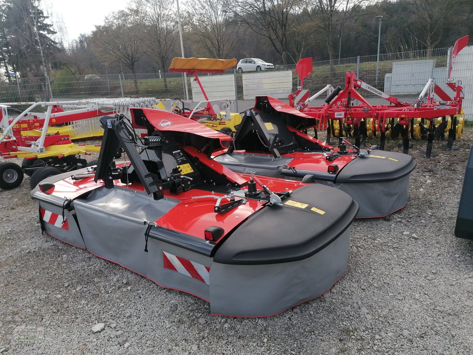 Mähwerk Türe ait Kuhn PZ 3021 F Starr oder Pendel, Neumaschine içinde Steisslingen (resim 3)