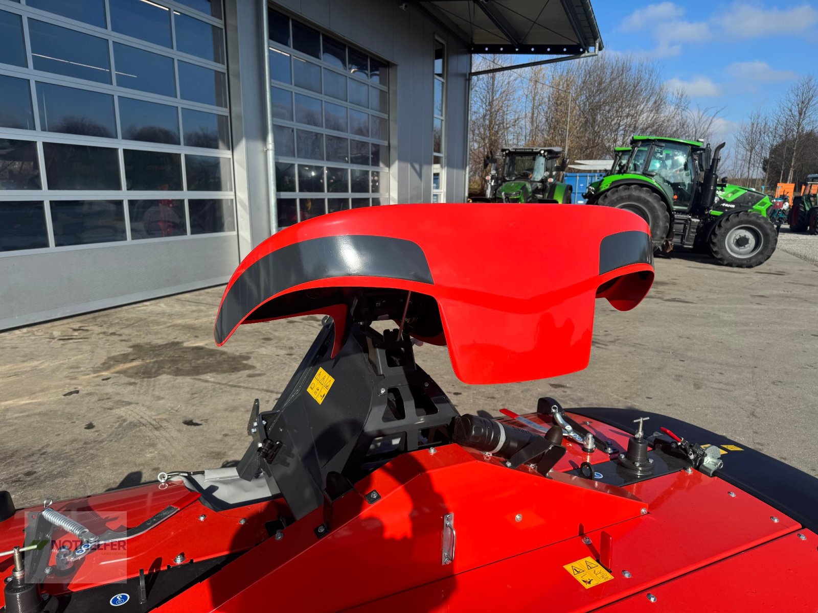 Mähwerk des Typs Kuhn PZ 3021 F, Neumaschine in Pforzen (Bild 5)