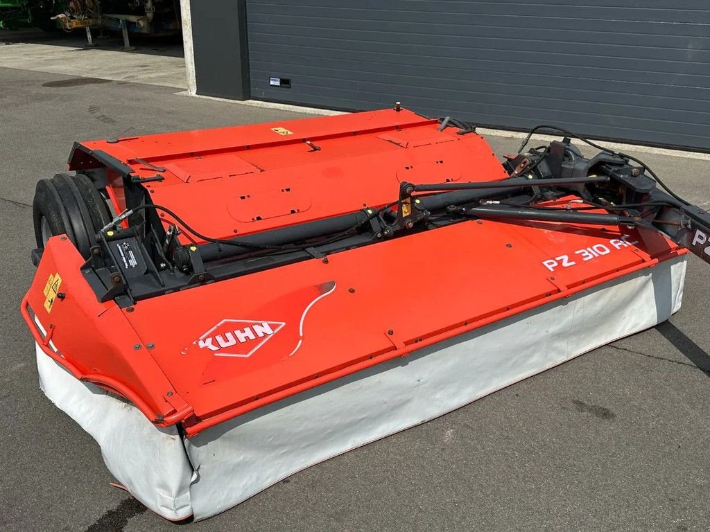Mähwerk типа Kuhn PZ 310AC getrokken maaier, Gebrauchtmaschine в BENNEKOM (Фотография 9)