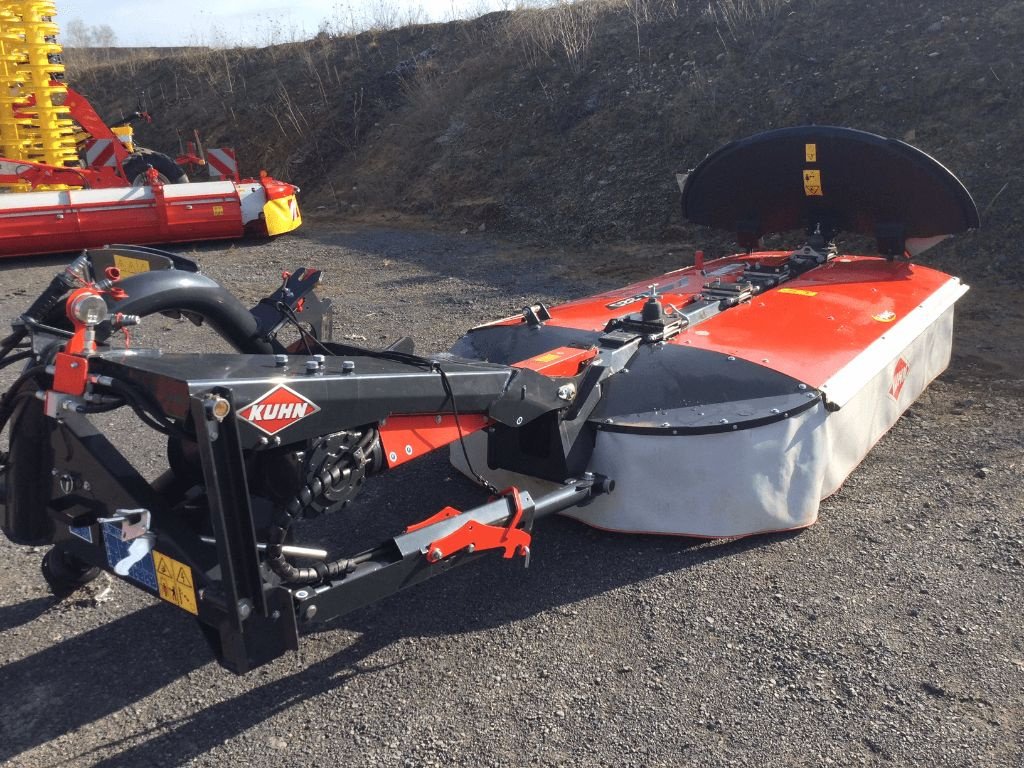Mähwerk типа Kuhn PZ 320, Gebrauchtmaschine в azerailles (Фотография 4)