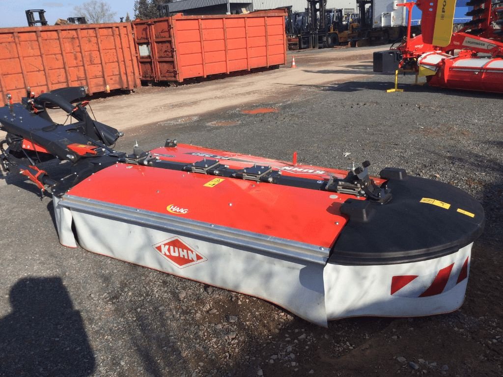 Mähwerk типа Kuhn PZ 320, Gebrauchtmaschine в azerailles (Фотография 2)
