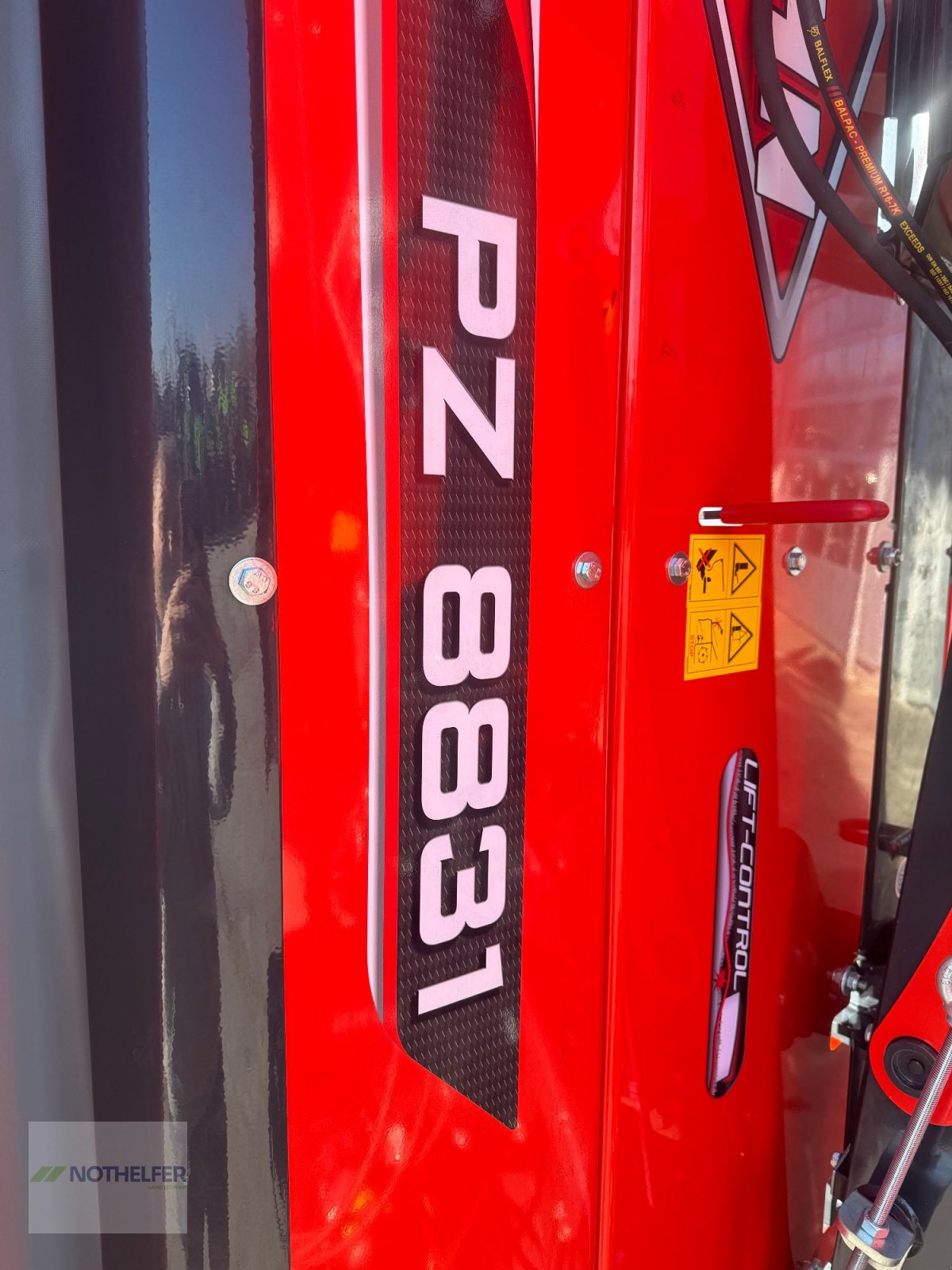 Mähwerk des Typs Kuhn PZ 8831, Neumaschine in Pforzen (Bild 2)