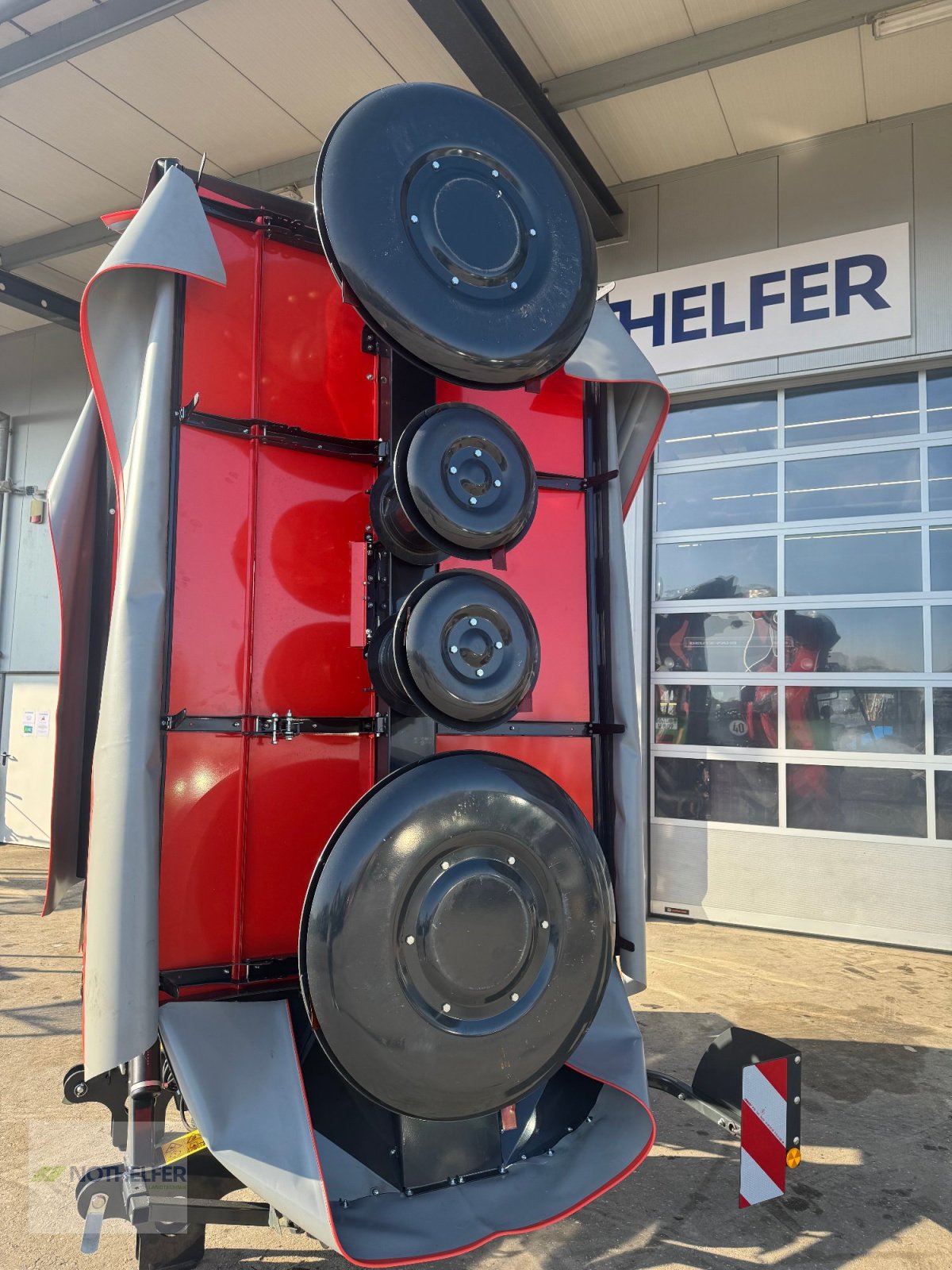 Mähwerk des Typs Kuhn PZ 8831, Neumaschine in Pforzen (Bild 4)