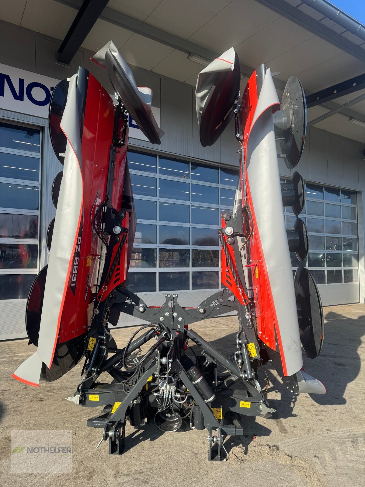 Mähwerk des Typs Kuhn PZ 8831, Neumaschine in Pforzen (Bild 7)