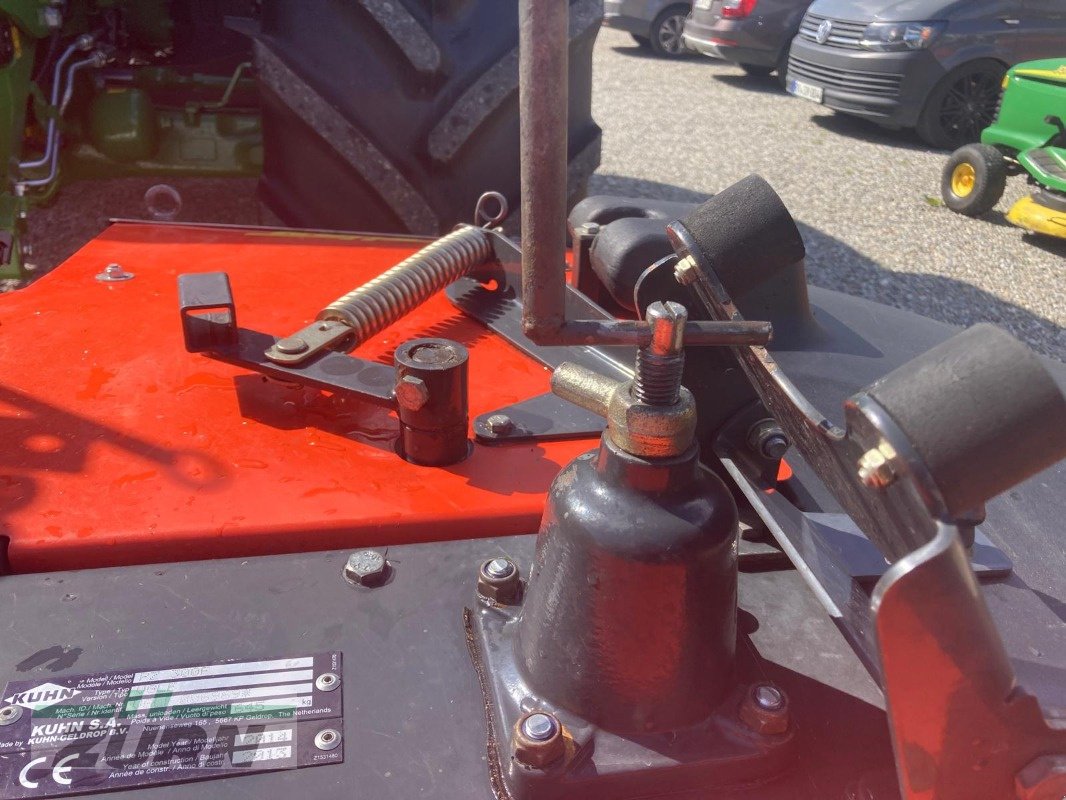 Mähwerk of the type Kuhn PZ300F, Gebrauchtmaschine in Schopfloch (Picture 12)